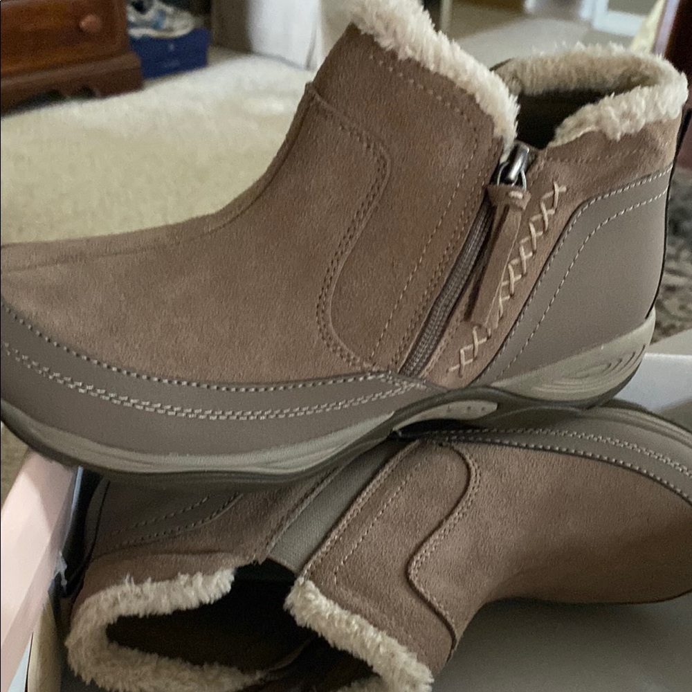 Women’s Tan Suede Ankle Boots